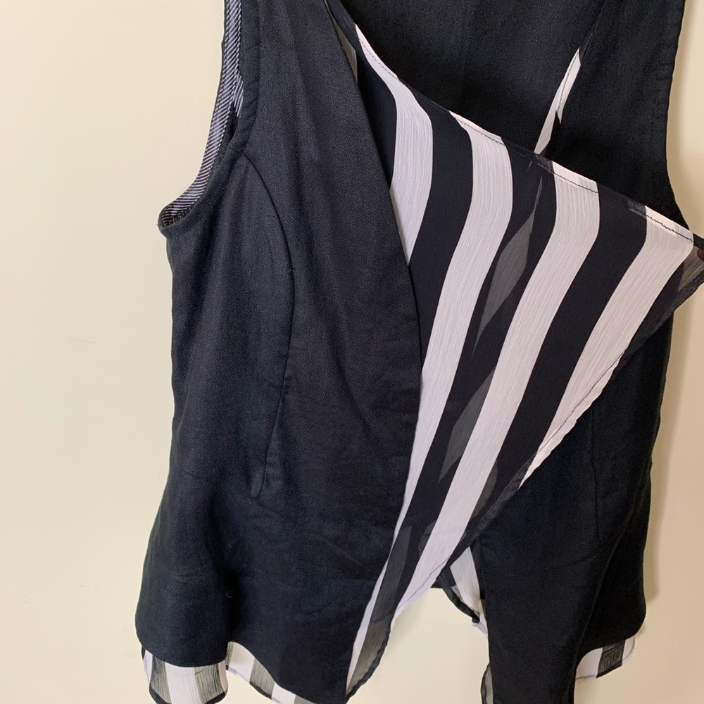 Myrine Pure Black Linen Vest Small - Picture 4 of 7